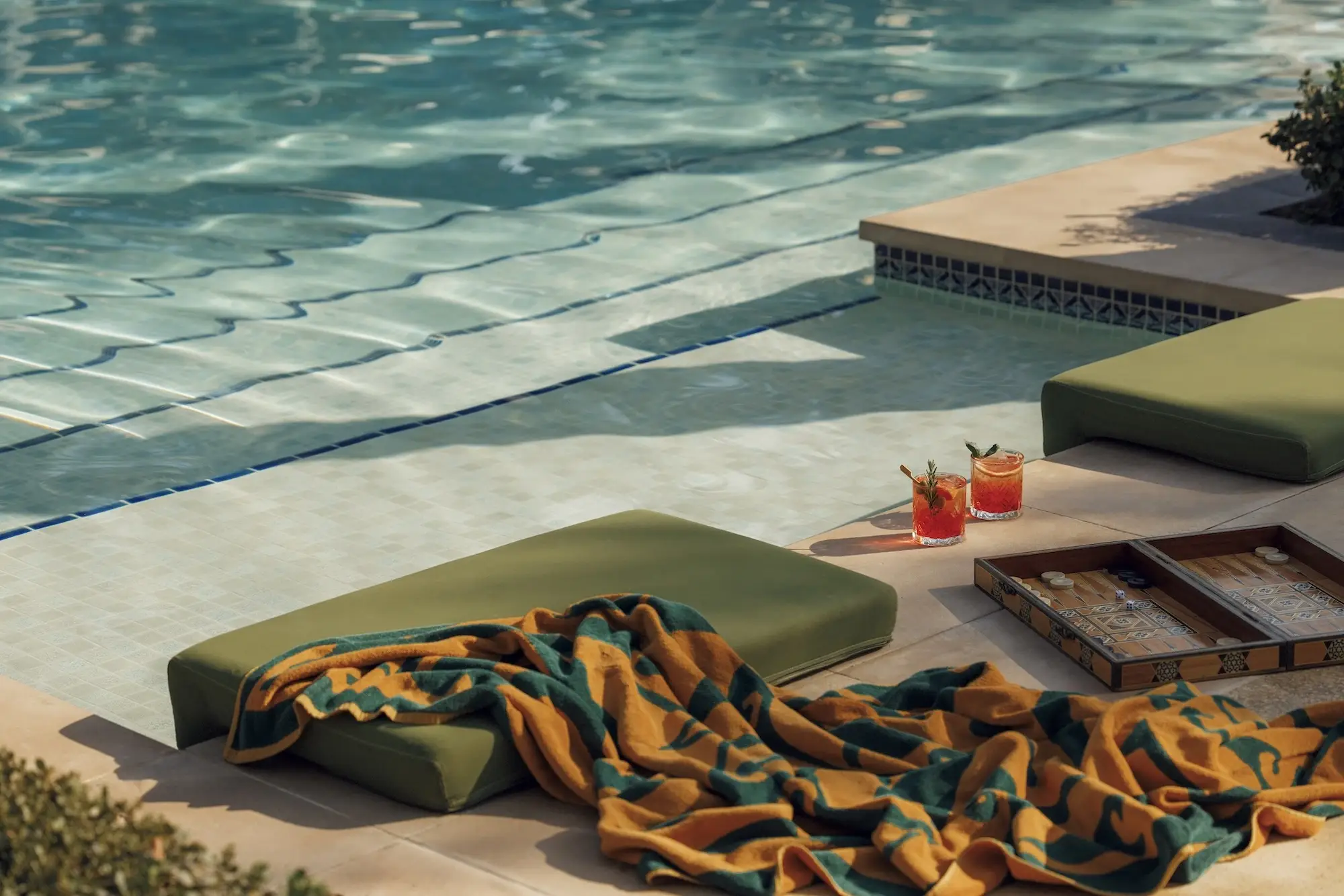 OO_RoyalMirage_Pool_TheResidence_Detail
